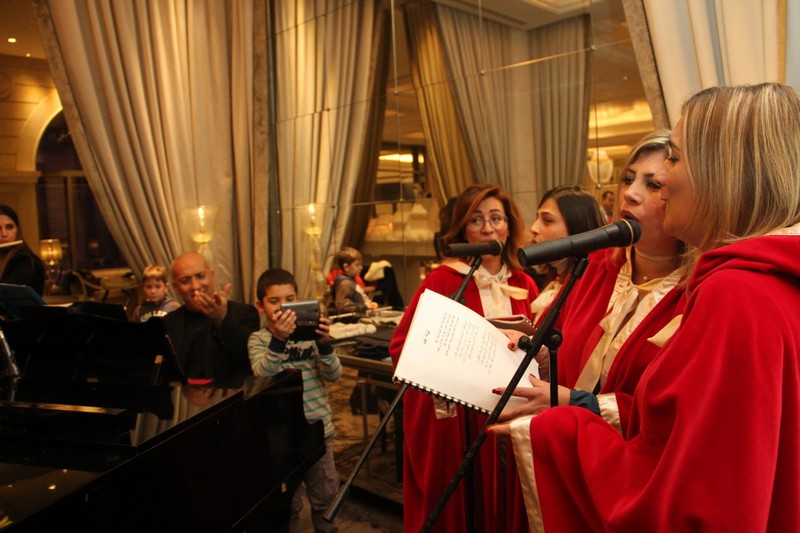 Christmas Night at Cascade Lounge